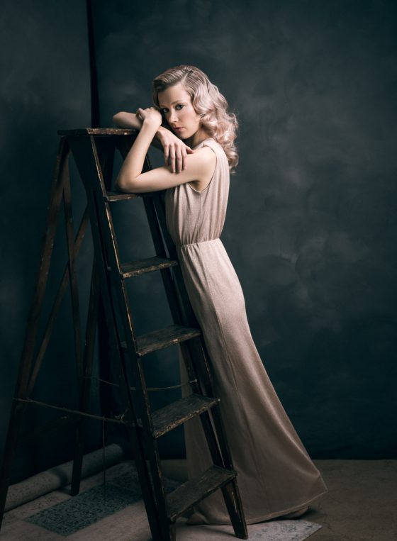 fashion editorial juhlapuku katri niskanen