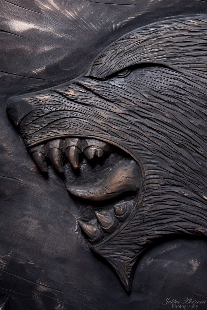 viking furniture details Fenrir wolf puustikki